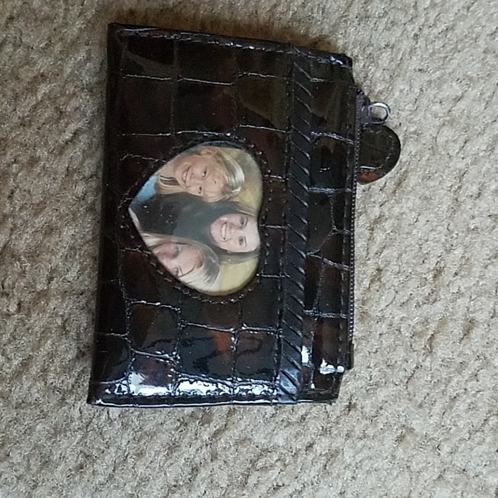 Brighton  Coin/ ID  Holder,  NWOT.